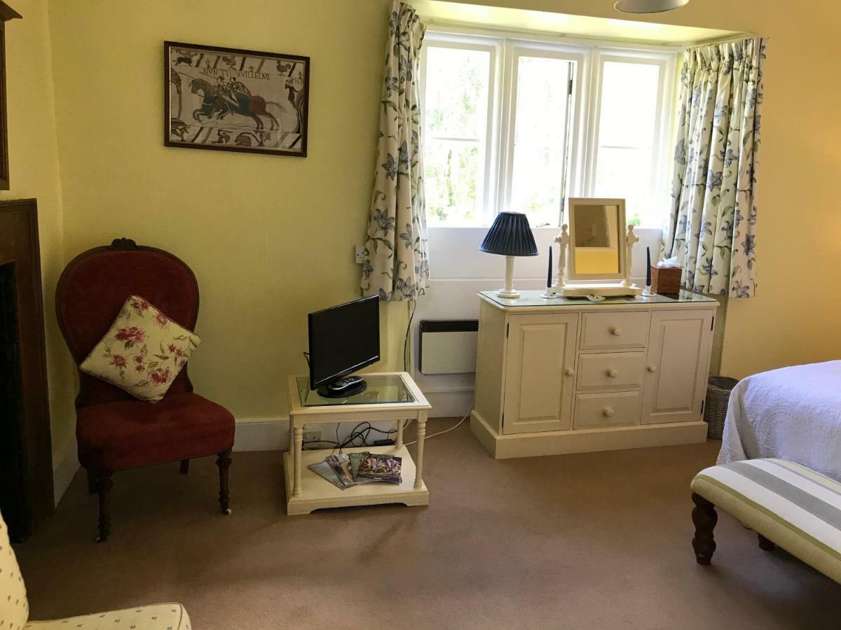 The Manor Farm Alderton Villa ชิปเพแนม ภายนอก รูปภาพ